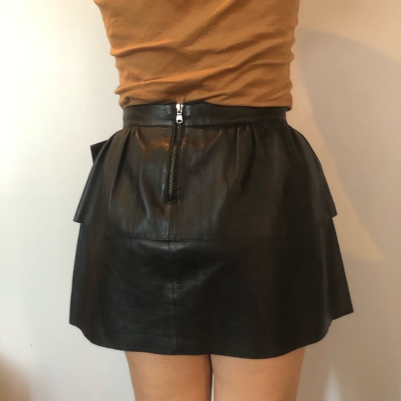Valentino Red Leather Mini Skirt - Picture 4 of 5